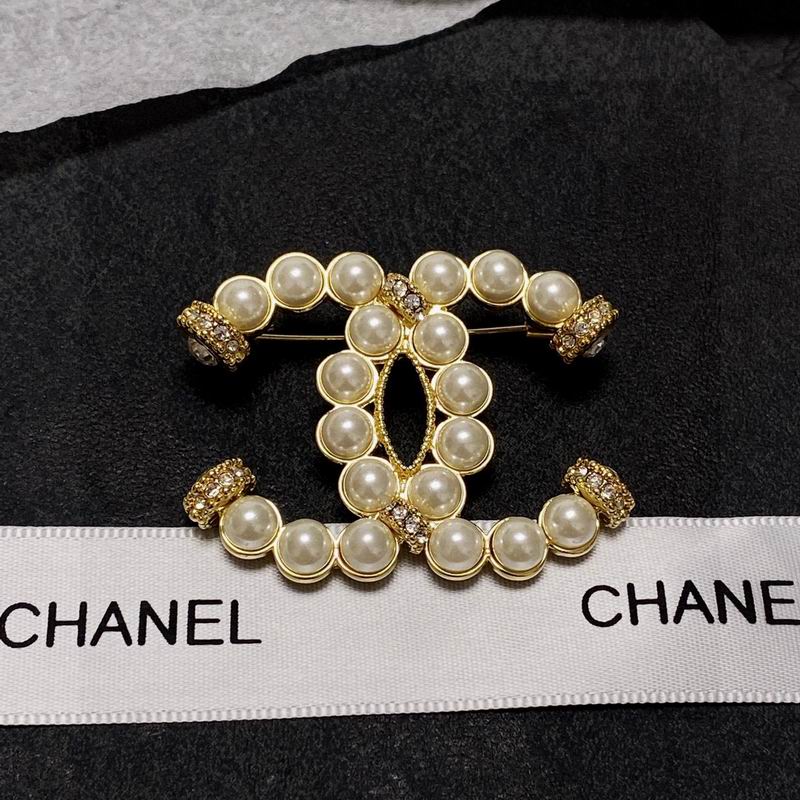 Chanel Brooch 1lyx172